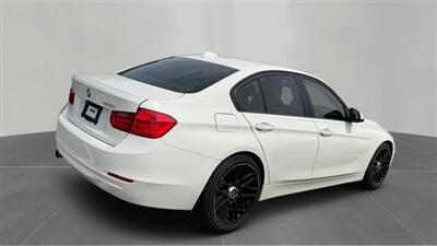 2013 BMW 3 Series 320i - Photo 2 - Brandywine, MD 20613