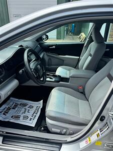 2013 Toyota Camry L   - Photo 8 - Brandywine, MD 20613
