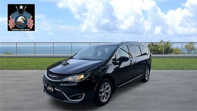 2020 Chrysler Pacifica Touring L   - Photo 4 - Brandywine, MD 20613