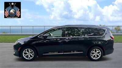 2020 Chrysler Pacifica Touring L   - Photo 1 - Brandywine, MD 20613