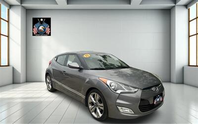 2012 Hyundai VELOSTER  