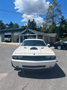 2009 Dodge Challenger SE   - Photo 1 - Brandywine, MD 20613