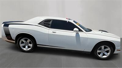 2009 Dodge Challenger SE - Photo 4 - Brandywine, MD 20613