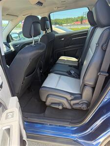 2010 Dodge Journey SXT   - Photo 8 - Brandywine, MD 20613