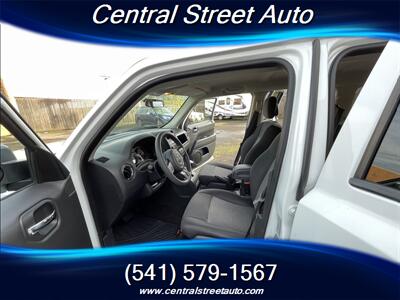 2015 Jeep Patriot Sport   - Photo 11 - Sutherlin, OR 97479