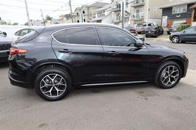 2020 Alfa Romeo Stelvio TI   - Photo 8 - Elizabeth, NJ 07201