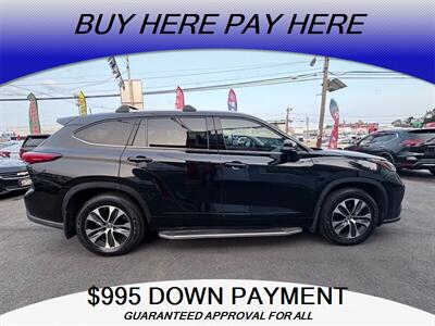 2022 Toyota Highlander XLE   - Photo 8 - Elizabeth, NJ 07201