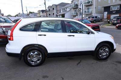 2011 Honda CR-V LX   - Photo 8 - Elizabeth, NJ 07201