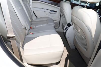 2015 Cadillac SRX LUXURY COLLECTION   - Photo 18 - Elizabeth, NJ 07201