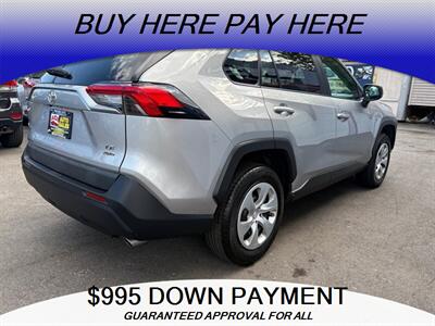 2020 Toyota RAV4 LE   - Photo 7 - Elizabeth, NJ 07201