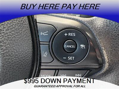 2020 Toyota RAV4 LE   - Photo 16 - Elizabeth, NJ 07201