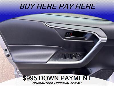 2020 Toyota RAV4 LE   - Photo 9 - Elizabeth, NJ 07201