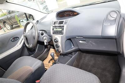 2009 Toyota Yaris   - Photo 16 - Elizabeth, NJ 07201