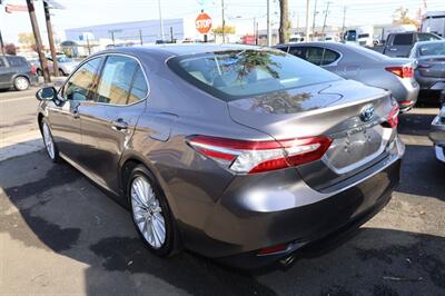 2018 Toyota Camry HYBRID   - Photo 5 - Elizabeth, NJ 07201