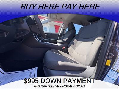 2021 Toyota RAV4 Hybrid XLE   - Photo 13 - Elizabeth, NJ 07201