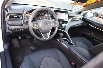 2021 Toyota Camry LE   - Photo 10 - Elizabeth, NJ 07201