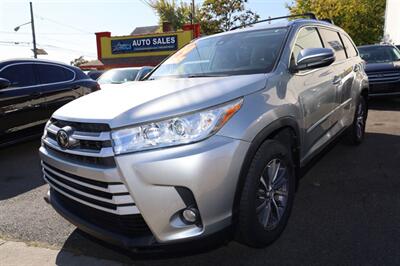 2019 Toyota Highlander SE   - Photo 3 - Elizabeth, NJ 07201