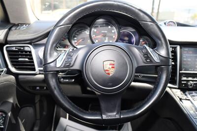 2016 Porsche Panamera 4   - Photo 27 - Elizabeth, NJ 07201