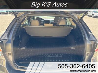 2022 Subaru Outback Premium   - Photo 11 - Albuquerque, NM 87106