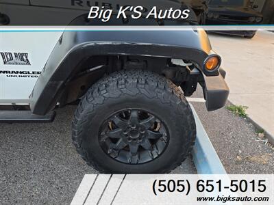 2010 Jeep Wrangler Unlimited Rubicon - Photo 8 - Albuquerque, NM 87106
