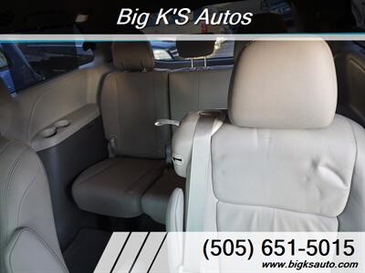 2016 Toyota Sienna XLE 8-Passenger   - Photo 10 - Albuquerque, NM 87106
