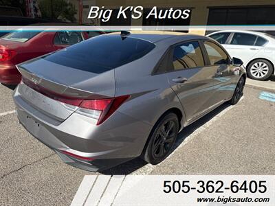 2022 Hyundai ELANTRA SEL   - Photo 8 - Albuquerque, NM 87106