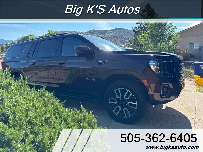 2023 GMC Yukon XL AT4  