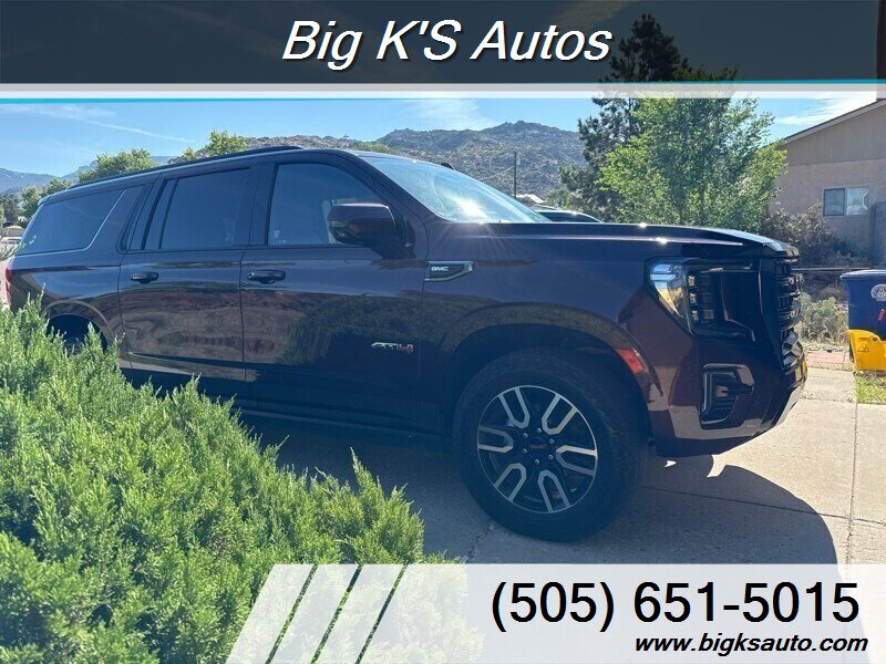 2023 GMC Yukon XL AT4 - Photo 1 - Albuquerque, NM 87106