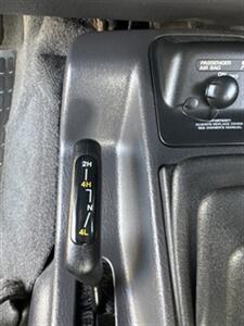 2002 Jeep Wrangler SE   - Photo 18 - Albuquerque, NM 87106