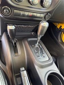 2015 Jeep Wrangler Unlimited Sport   - Photo 19 - Albuquerque, NM 87106
