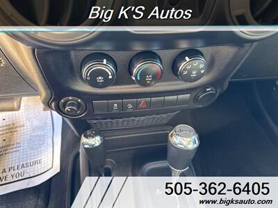 2015 Jeep Wrangler Unlimited Sport   - Photo 22 - Albuquerque, NM 87106