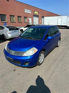 2009 Nissan Versa 1.8 SL   - Photo 2 - Aurora, CO 80014