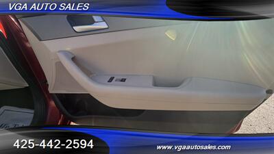 2017 Hyundai SONATA SE   - Photo 13 - Kent, WA 98031
