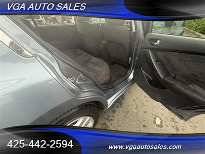 2010 Nissan Altima 2.5 S   - Photo 9 - Kent, WA 98031