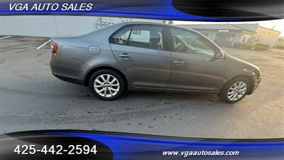 2010 Volkswagen Jetta SE PZEV - Photo 6 - Kent, WA 98031