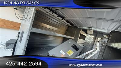 2014 Chevrolet Express 2500 - Photo 18 - Kent, WA 98031