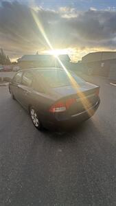 2011 Honda Civic LX   - Photo 4 - Kent, WA 98031