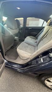 2011 Honda Civic LX   - Photo 15 - Kent, WA 98031