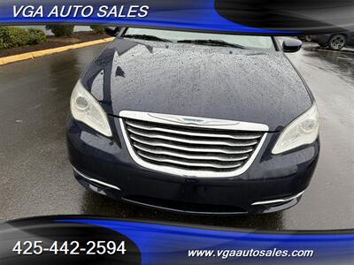 2013 Chrysler 200 Touring   - Photo 2 - Kent, WA 98031