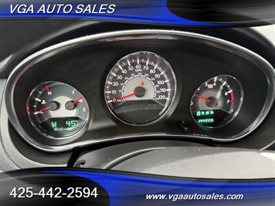 2013 Chrysler 200 Touring   - Photo 5 - Kent, WA 98031