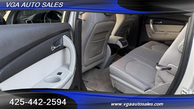 2012 GMC Acadia SLE - Photo 9 - Kent, WA 98031