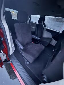 2013 Dodge Grand Caravan SE   - Photo 11 - Kent, WA 98031