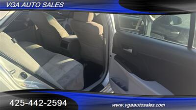 2014 Toyota Camry LE   - Photo 11 - Kent, WA 98031
