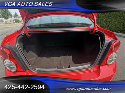 2015 Chevrolet Sonic LT Auto   - Photo 14 - Kent, WA 98031