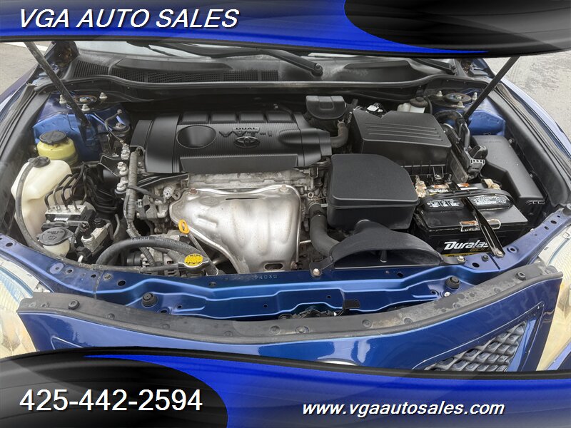 2011 Toyota Camry SE  