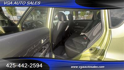 2013 Kia Soul +   - Photo 11 - Kent, WA 98031
