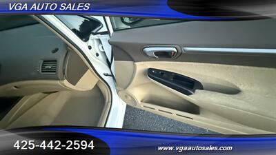 2008 Honda Civic Hybrid w/Navi   - Photo 14 - Kent, WA 98031
