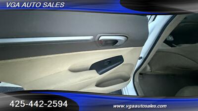 2008 Honda Civic Hybrid w/Navi   - Photo 9 - Kent, WA 98031
