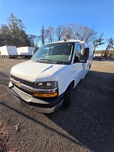 2017 Chevrolet Express 3500   - Photo 9 - Mount Airy, NC 27030