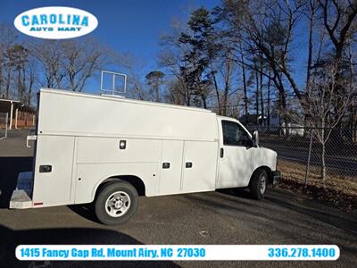 2017 Chevrolet Express 3500   - Photo 3 - Mount Airy, NC 27030